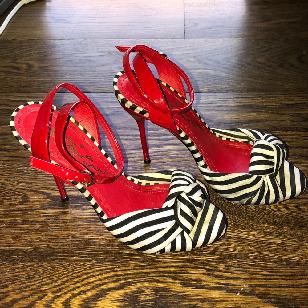 Alice & Olivia platform red stilettos